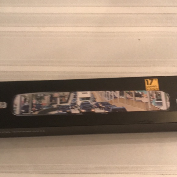 IDEAWORKS 17”curved surface 20/20 VISION PANORAMIC REAR-VIEW MIRROR. - Picture 6 of 12